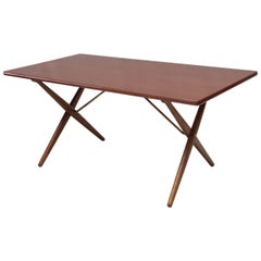 Hans Wegner AT 303 Cross-Leg Table