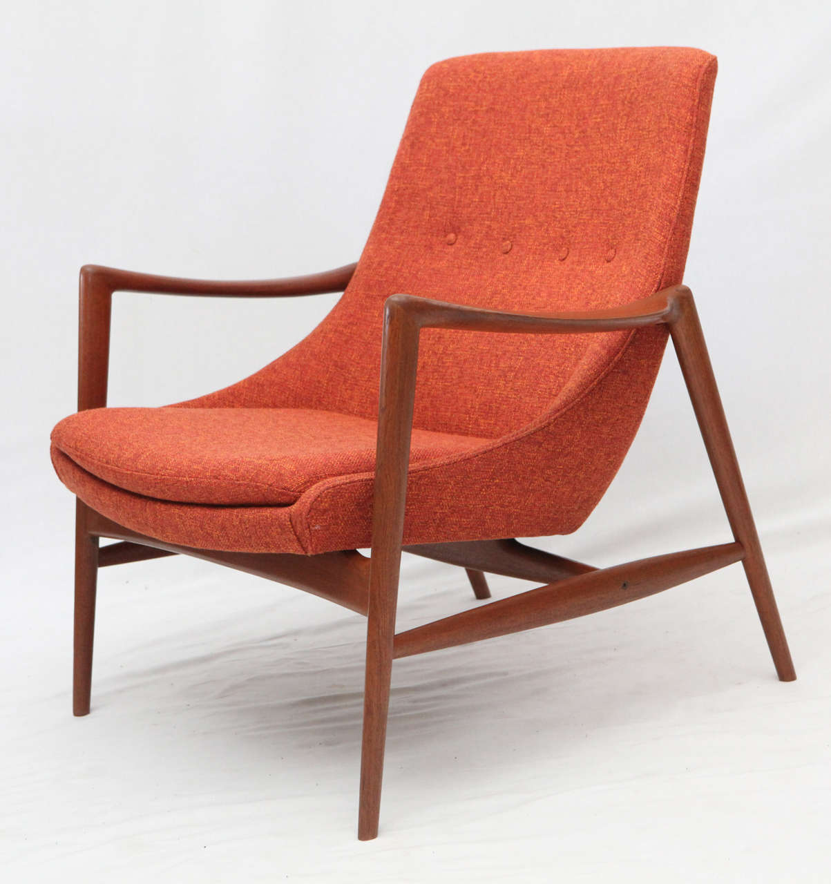 peter wessel chair