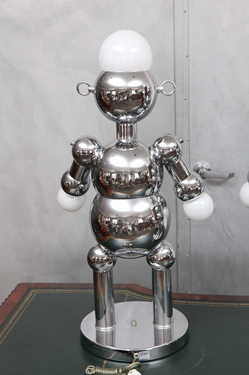 Pair of Midcentury Italian Robot Lamps 2