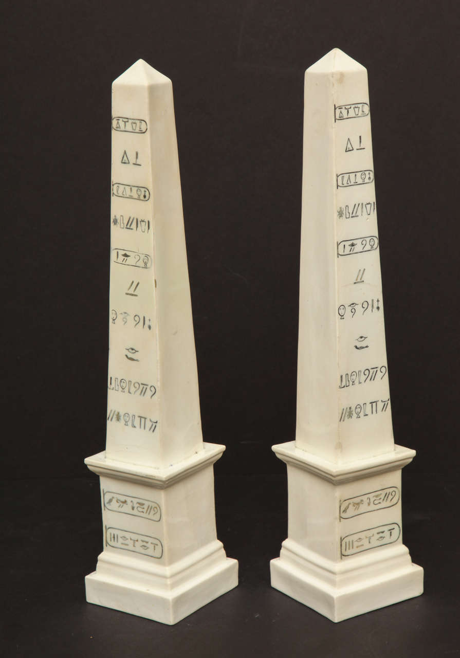 Porcelain Obelisks with Hieroglyphs Decoration