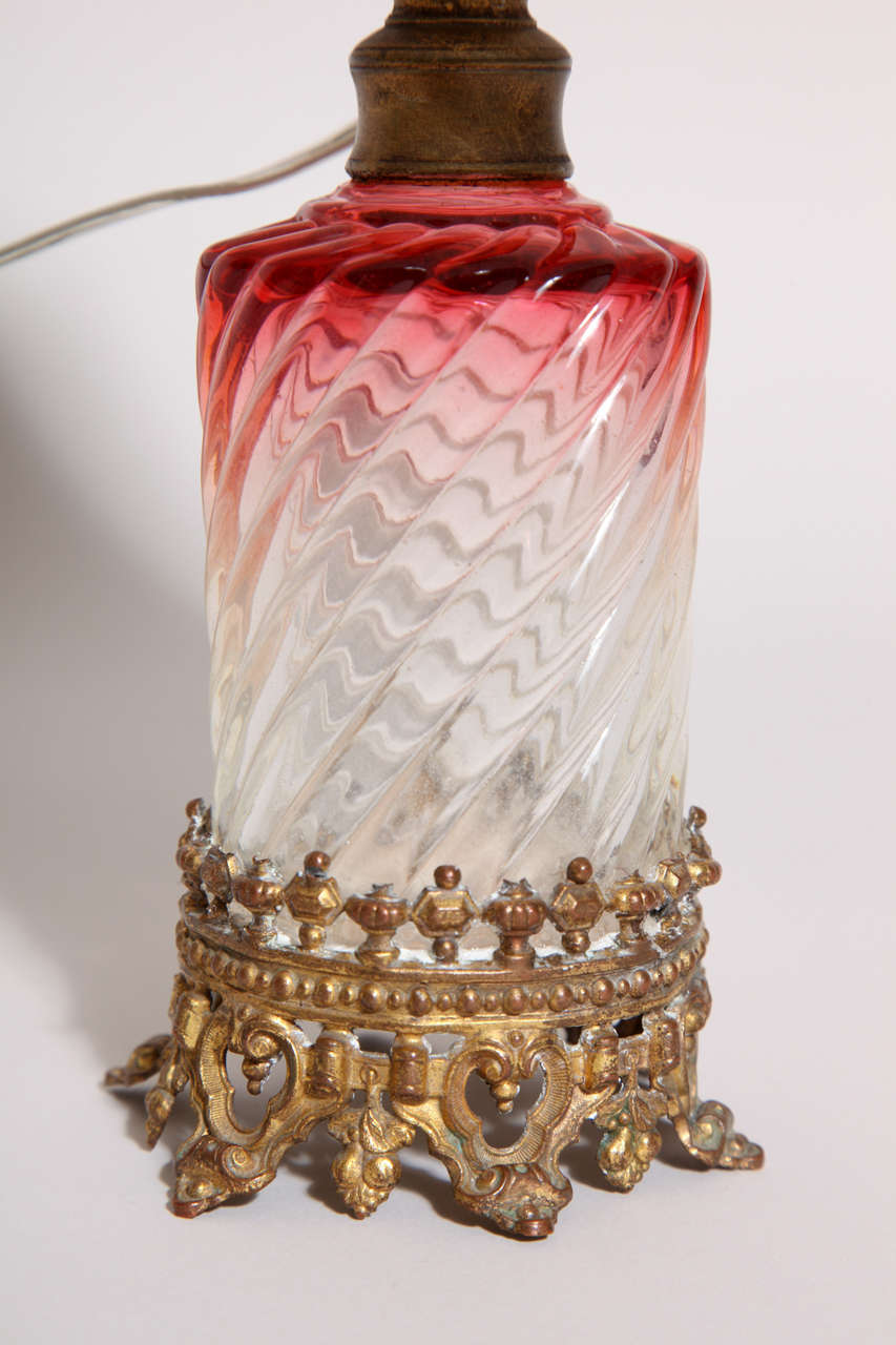 20th Century French Art Deco Small Cranberry Glass Table Lamp with Baccarat Crystal For Sale