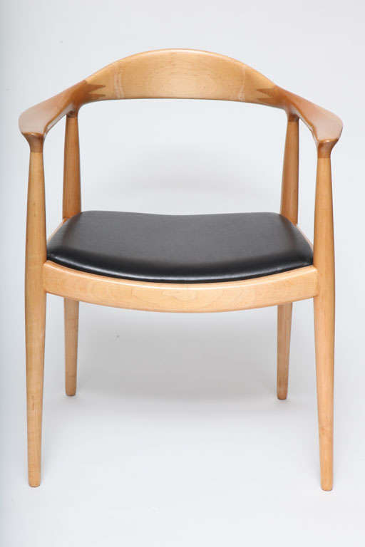 Danish Hans J. Wegner : The Chair