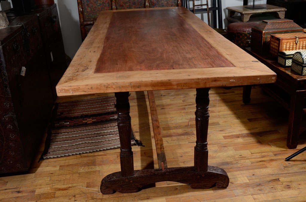 Ironwood Framed Mahogany Dining Table w/ Rosewood Legs In Excellent Condition For Sale In New York, NY