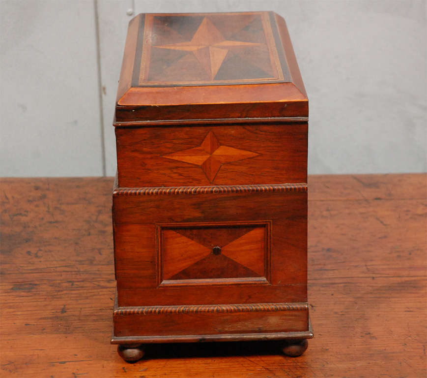 Gentlemans Keepsake Box or Dressing Chest In Good Condition For Sale In Culver City, CA