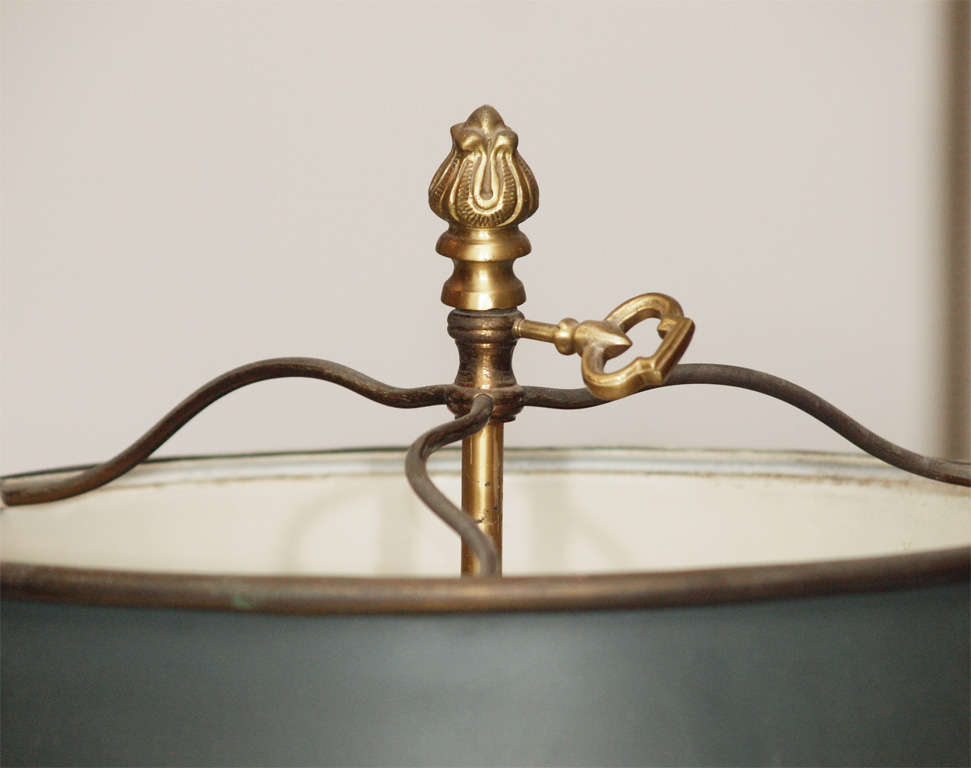 Early 20th C French Bronze Empire Style Lamp With Eagle & Painted Tole Shade In Good Condition In New Orleans, LA