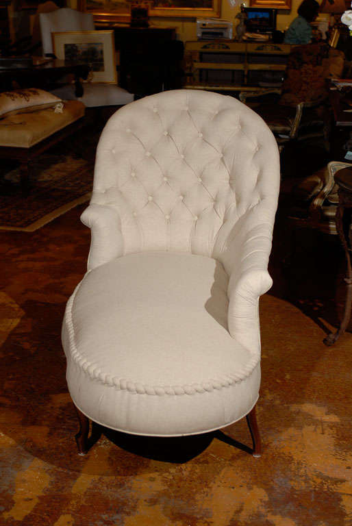 French Tufted Chaise 2