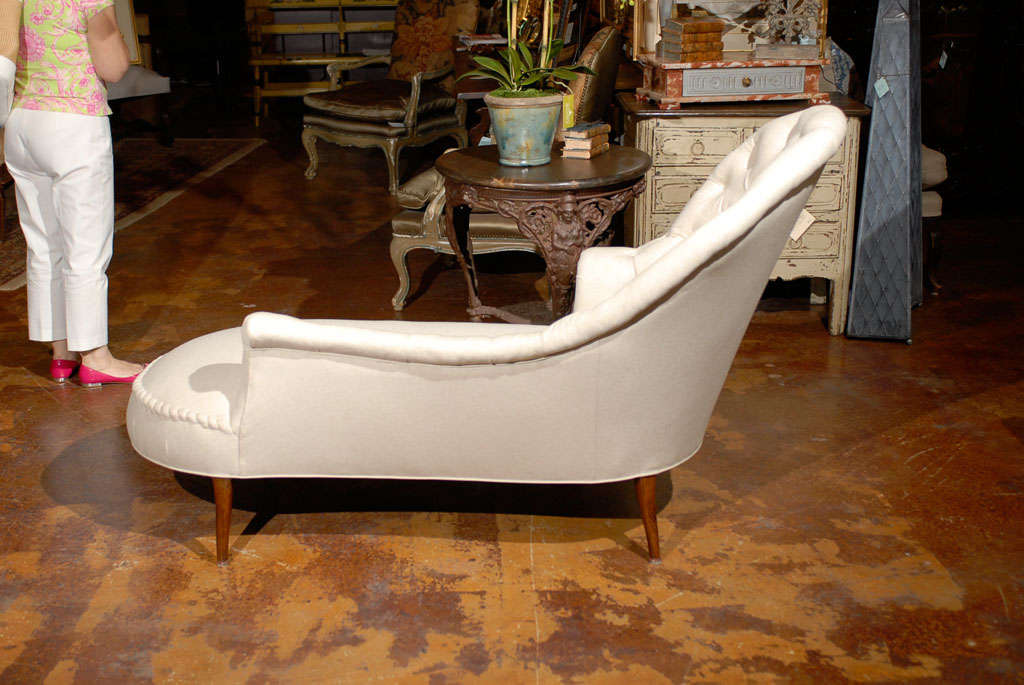 French Tufted Chaise 3