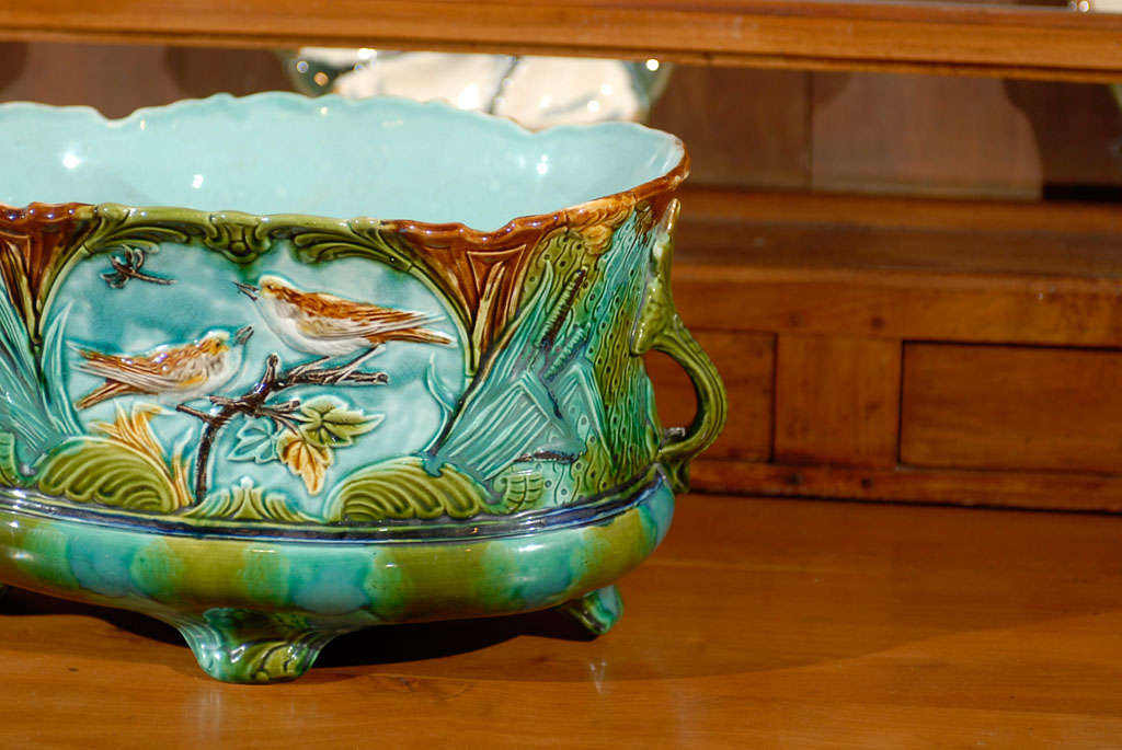 French 1920s Majolica Two-Handled Cachepot with Birds and Dragonfly Motifs In Good Condition In Atlanta, GA