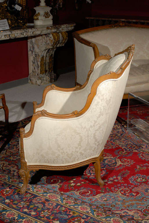 Louis XV bergere For Sale 1