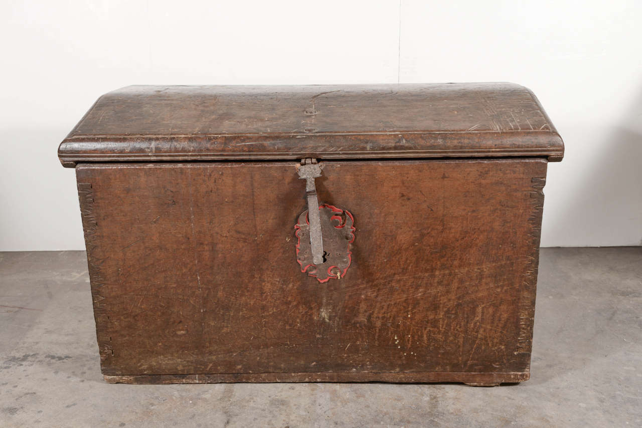 This 17th century Spanish walnut includes original lock and handles. Boasts a beautiful patina and solid construction, would make a great coffee table, end of hall or end of bed (no key).