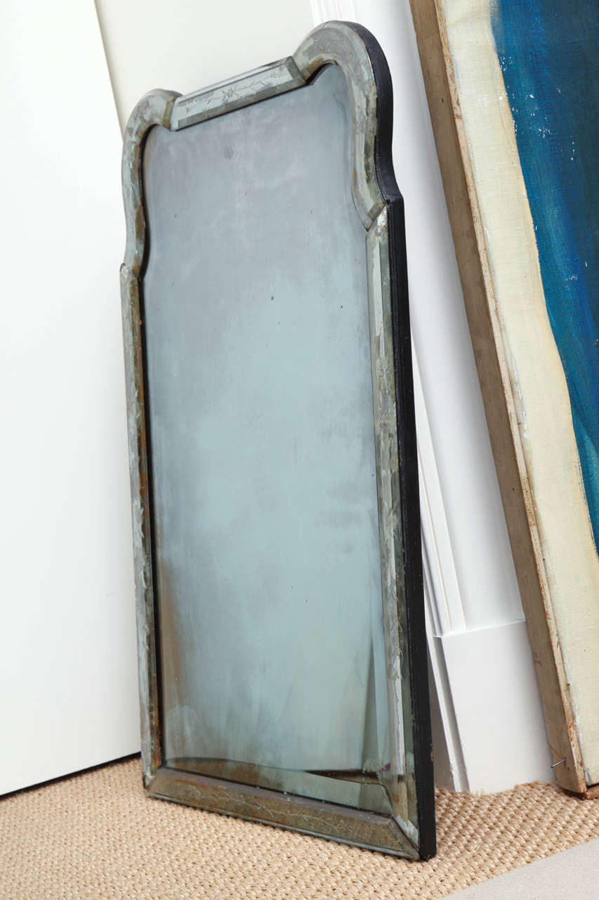 A Queen Anne Style Antiqued Beveled Glass Mirror, France c. 1930 For Sale 4