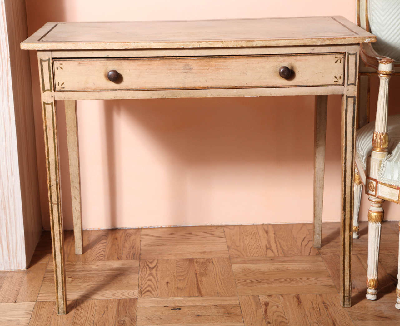 An English Regency Painted Writing Desk, Early 20th Century In Good Condition In New York, NY