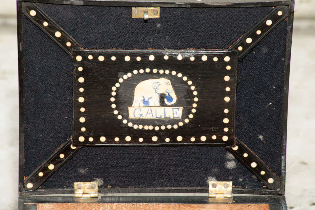 Wood Anglo-Indian Porcupine Quill box