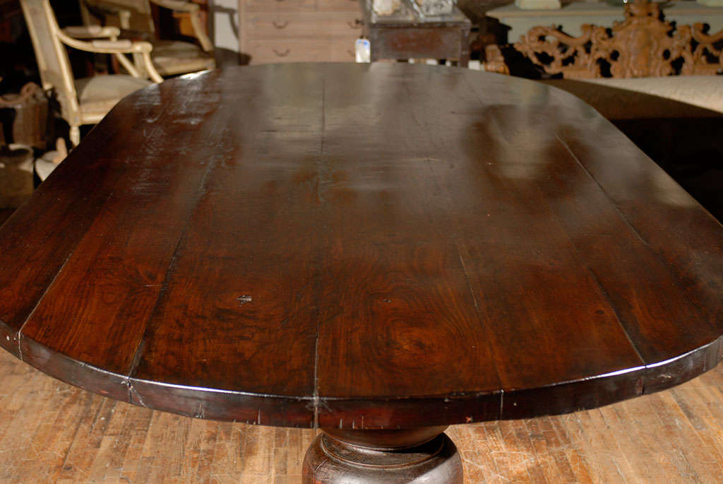 Oval Dining Room Trestle Table with HandCarved Base For Sale at 1stDibs
