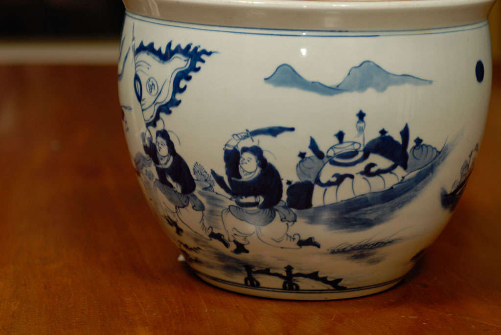 20th Century A Blue & White Chinese Export Covered  Jar