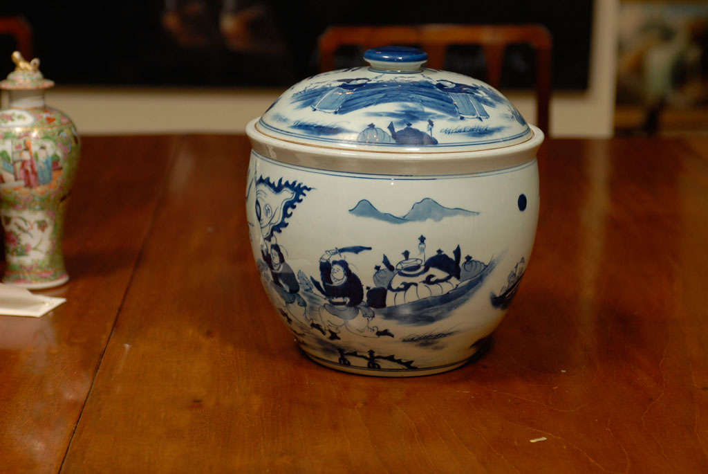 A Blue & White Chinese Export Covered  Jar 6