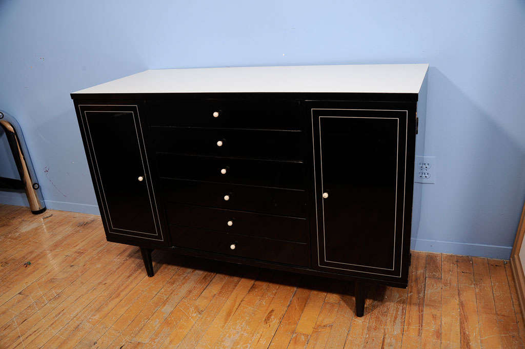 Lacquered Junior Buffet by American of Martinsville 7