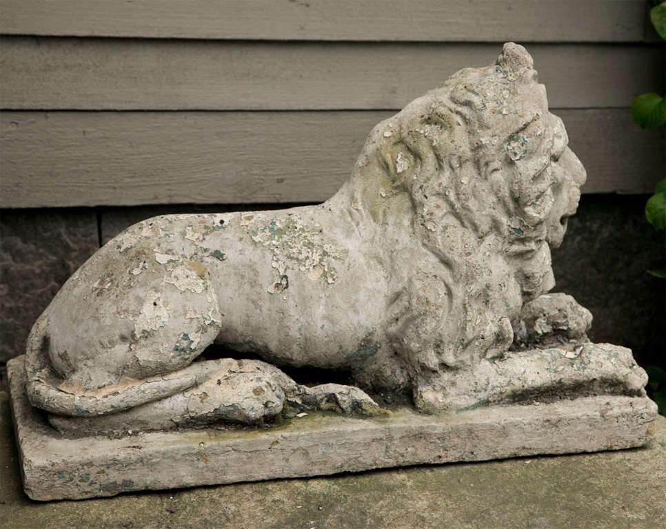 Whimsical English Cast Stone Lion In Good Condition In Woodbury, CT