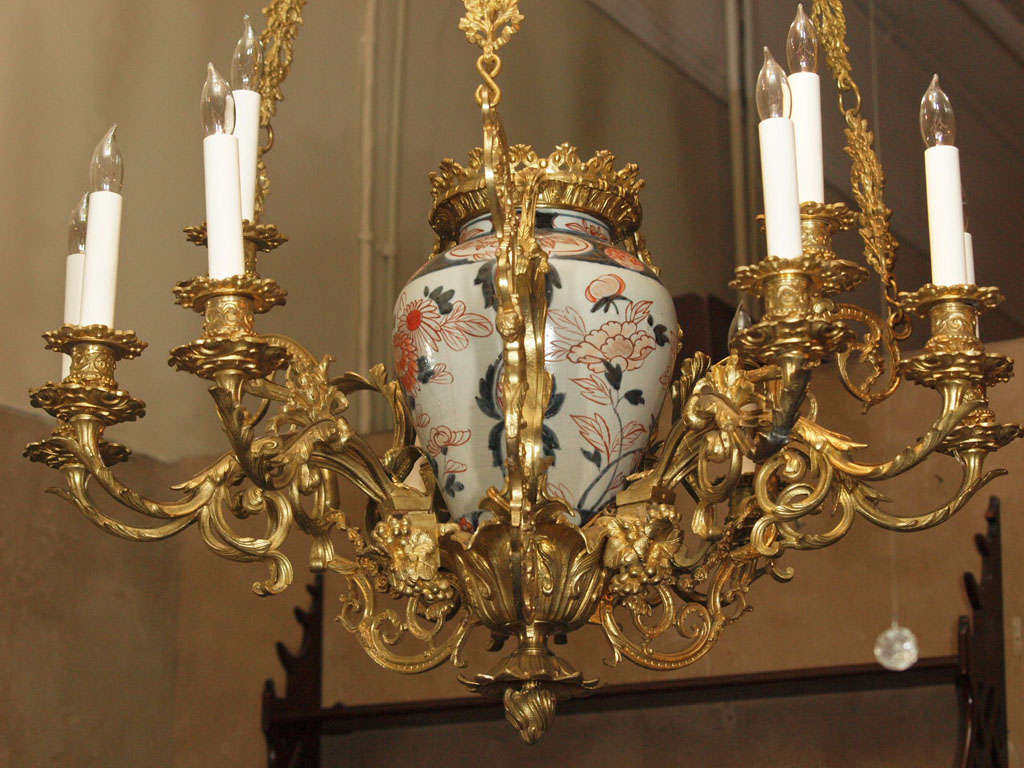 Antique French Bronze and Imari Porcelain Chandelier For Sale at 1stDibs