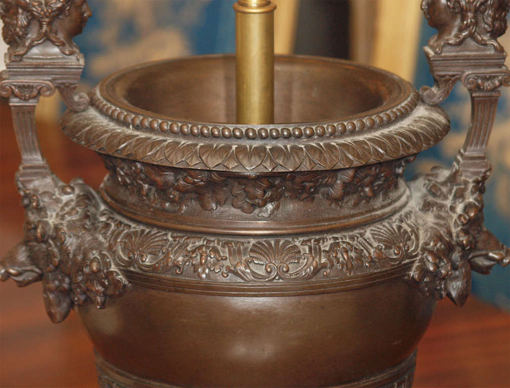 EXCEPTIONAL BARBIDIENNE BRONZE URN AS LAMP For Sale 2