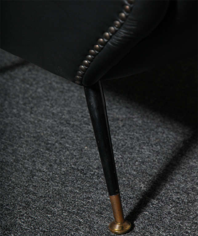 Mid-20th Century Black Vinyl Chair Designed by Gio Ponti