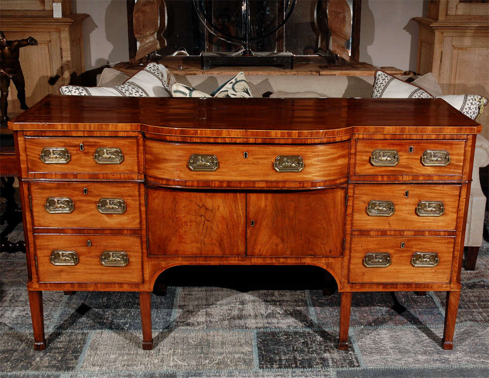 English Regency Sideboard in Mahogany, Circa 1800