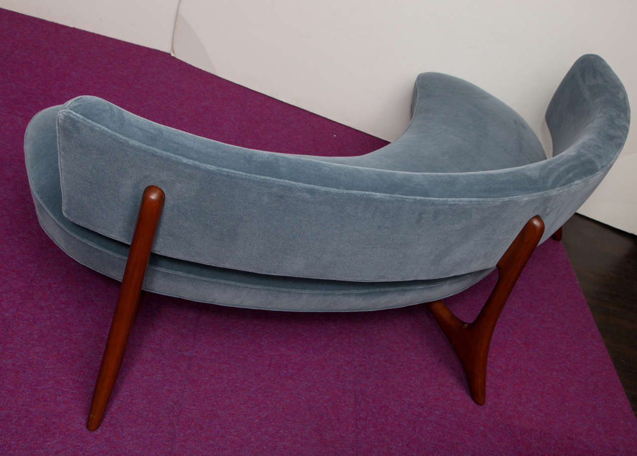 Late 20th Century Rare Curved Sofa by Vladimir Kagan