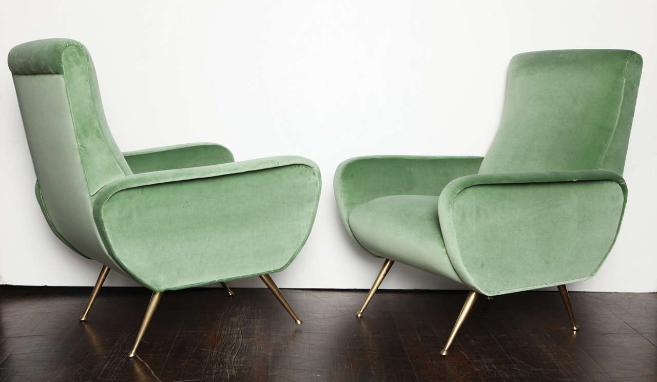 Mid-Century Modern Great Pair of Modernist Lounge Chairs