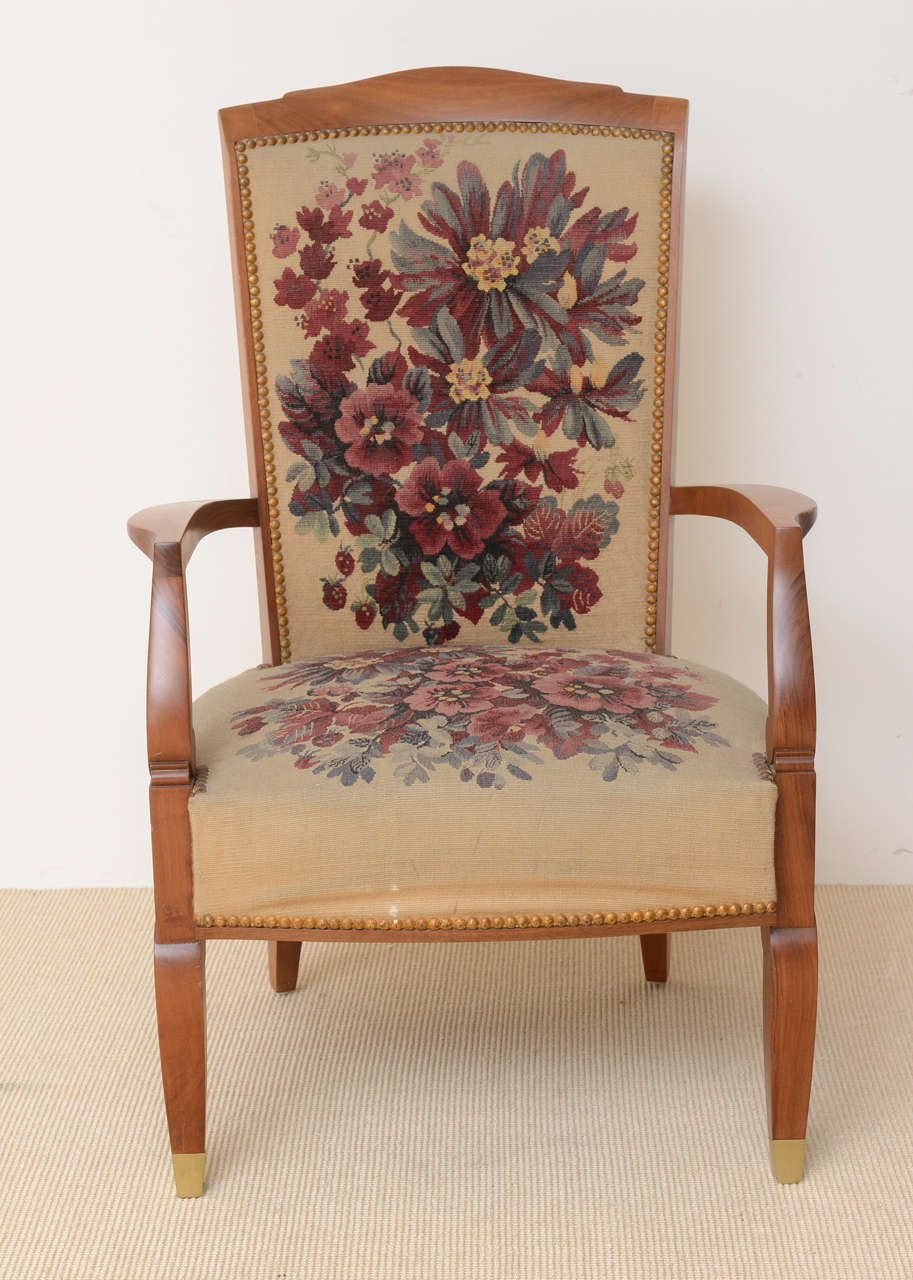 Fine Late Art Deco Mahogany Open Armchair in Original Tapestry, Jules Leleu For Sale 1