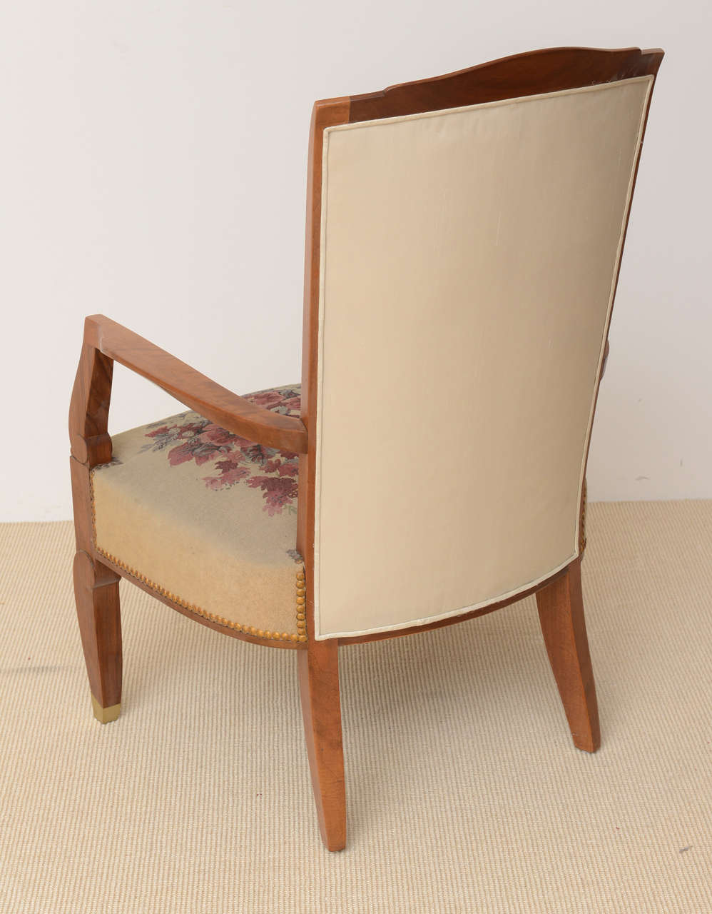 Fine Late Art Deco Mahogany Open Armchair in Original Tapestry, Jules Leleu For Sale 3