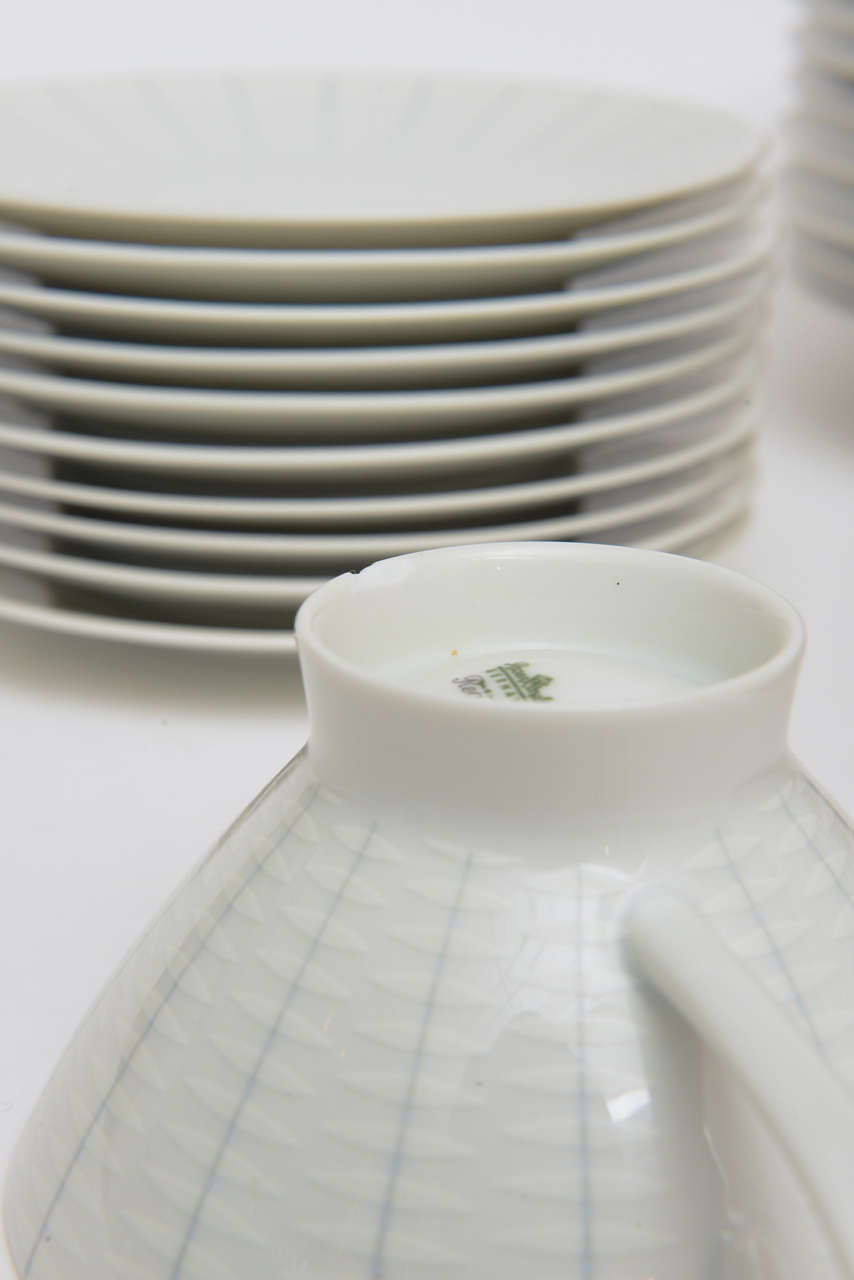Collection of Serveware Raymond Loewy for Rosenthal Porcelain, China  2