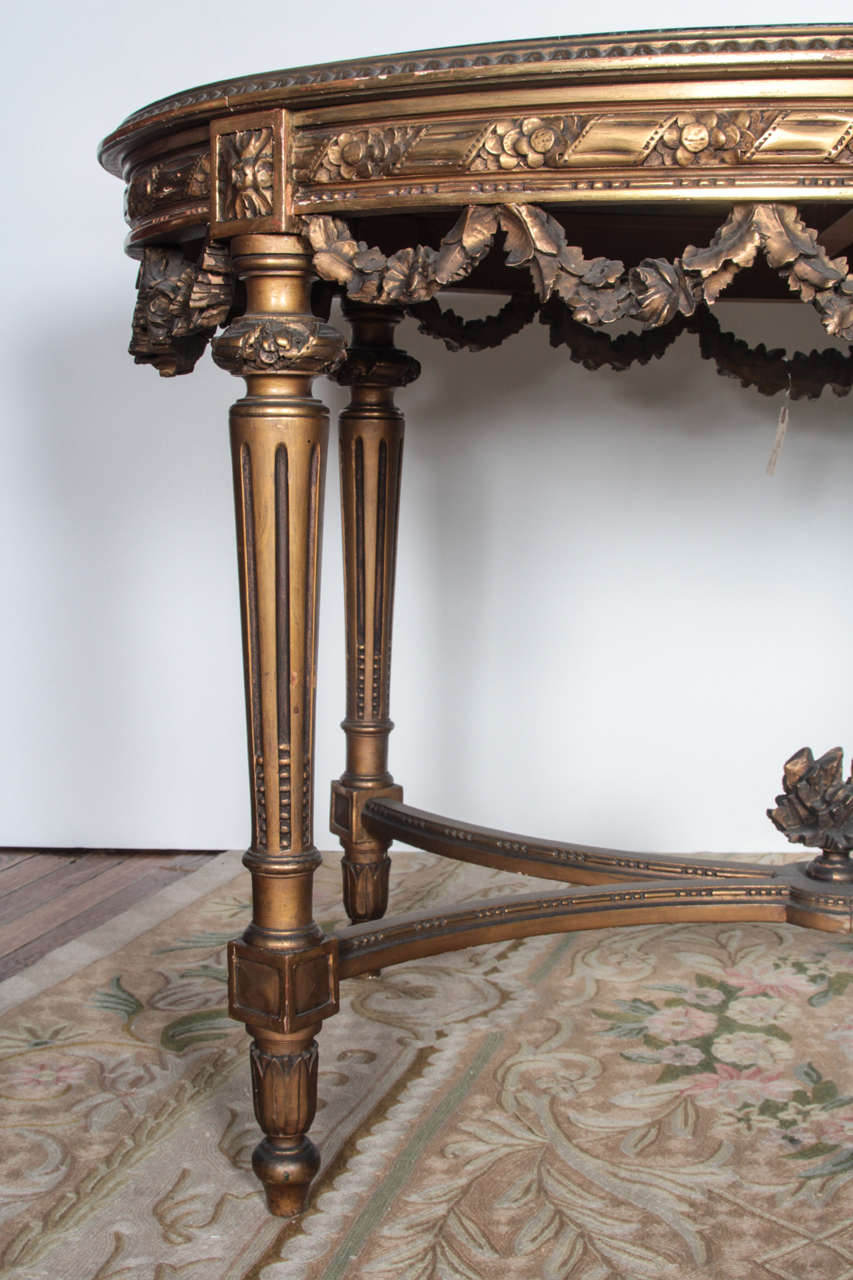 Louis XVI Carved Center Table with Marble Top In Excellent Condition In New York, NY