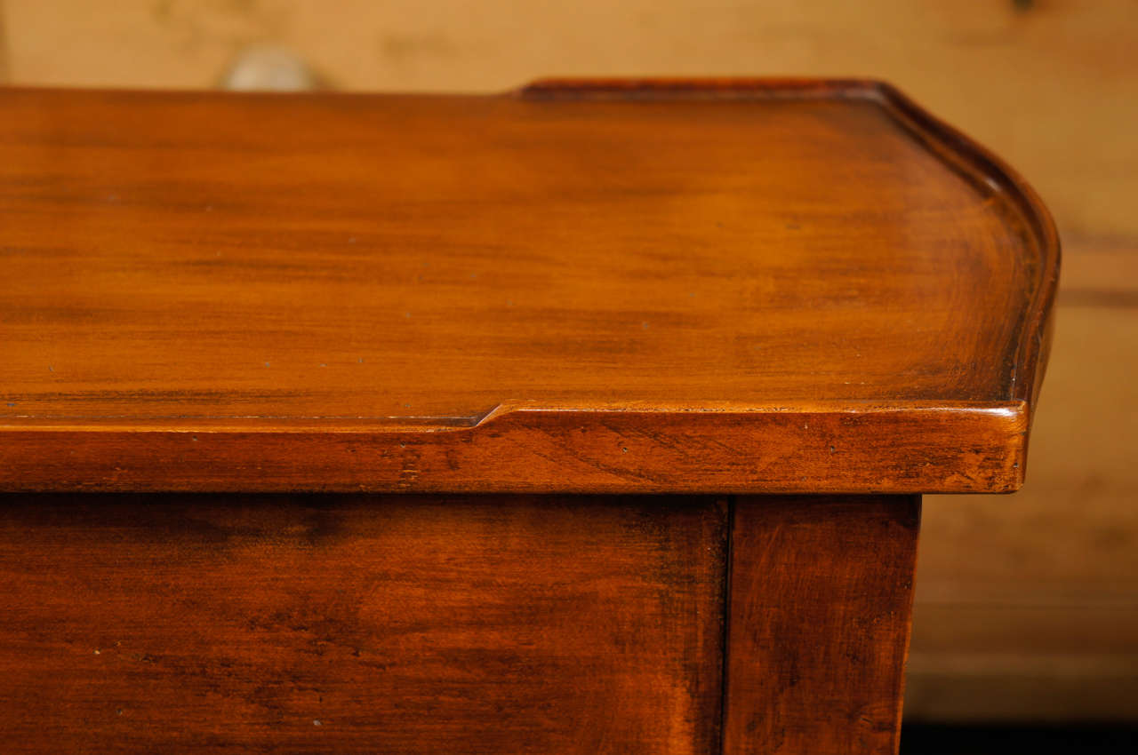 Mahogany French mahogany single drawer small end table