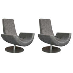 Pair of Italian Arketipo Fly Chairs by Mansoni and Tapinassi
