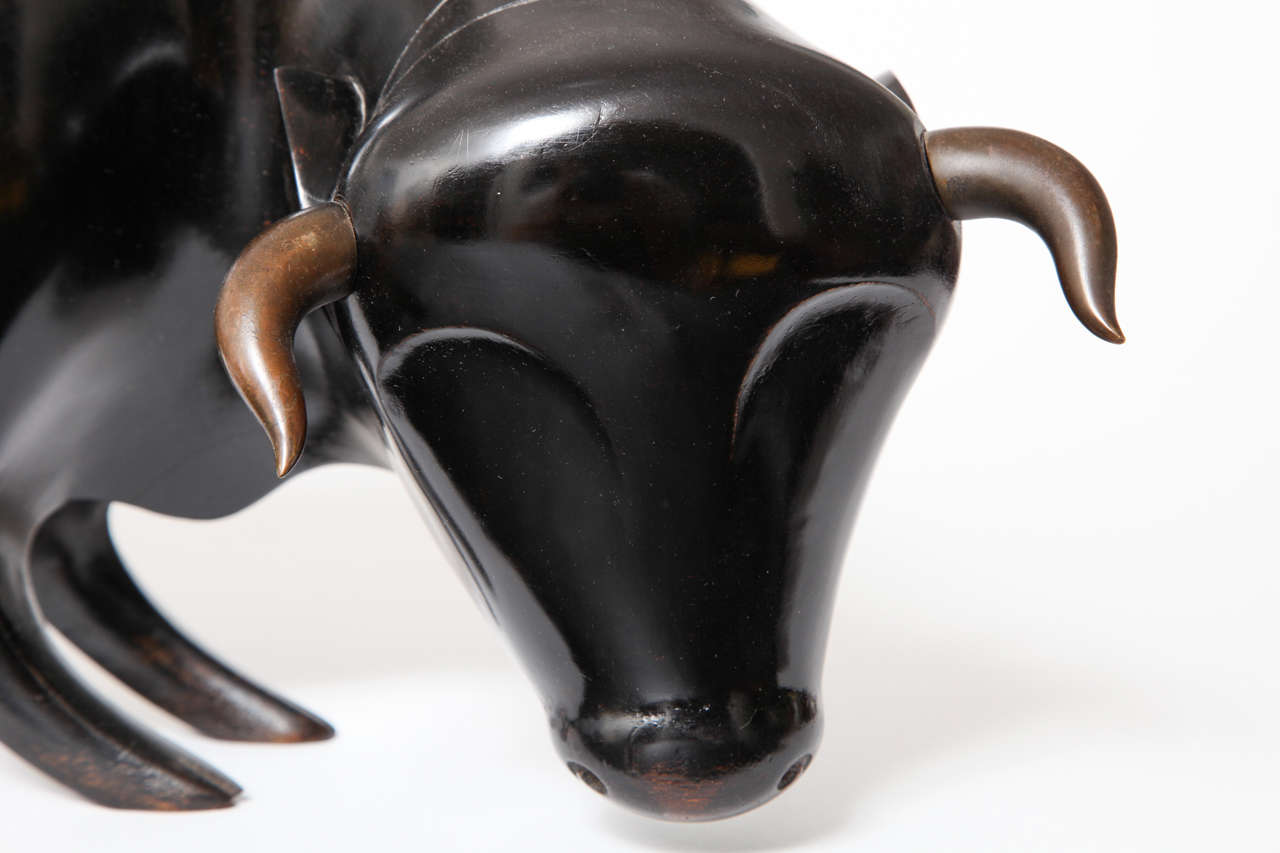 Karl Hagenauer Art Deco Monumental Wood Carved and Bronze Bull, circa 1928 In Excellent Condition For Sale In New York, NY