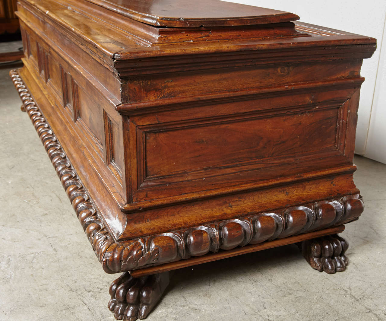 Antique Italian Walnut Wood Cassone from the 1600s In Good Condition In Dallas, TX
