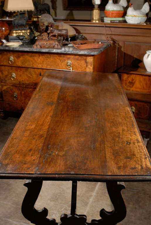 Exquisite Italian Early 19th Century Walnut Trestle Table with Lyre Shaped Legs 4