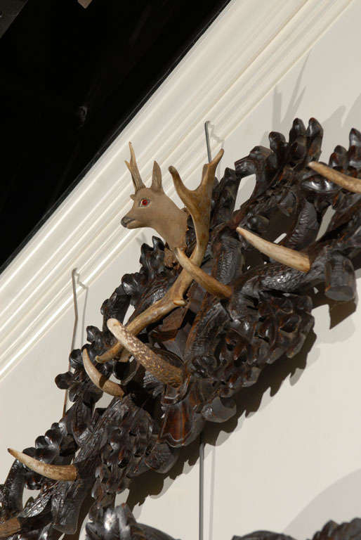 Black Forest Carved Coat & Hat Rack with Deer Carving & Antlers from the 1900s 4