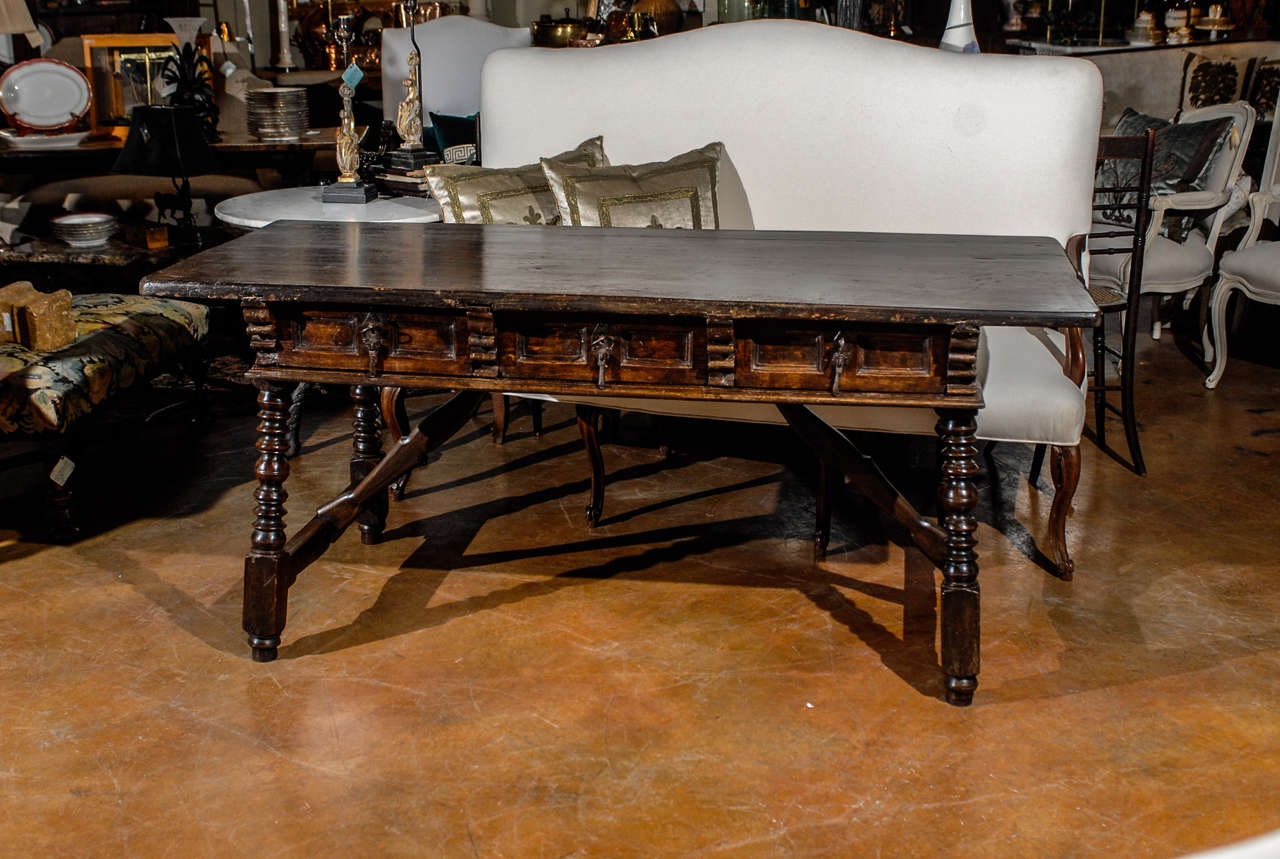 17th C. Spanish Desk 4