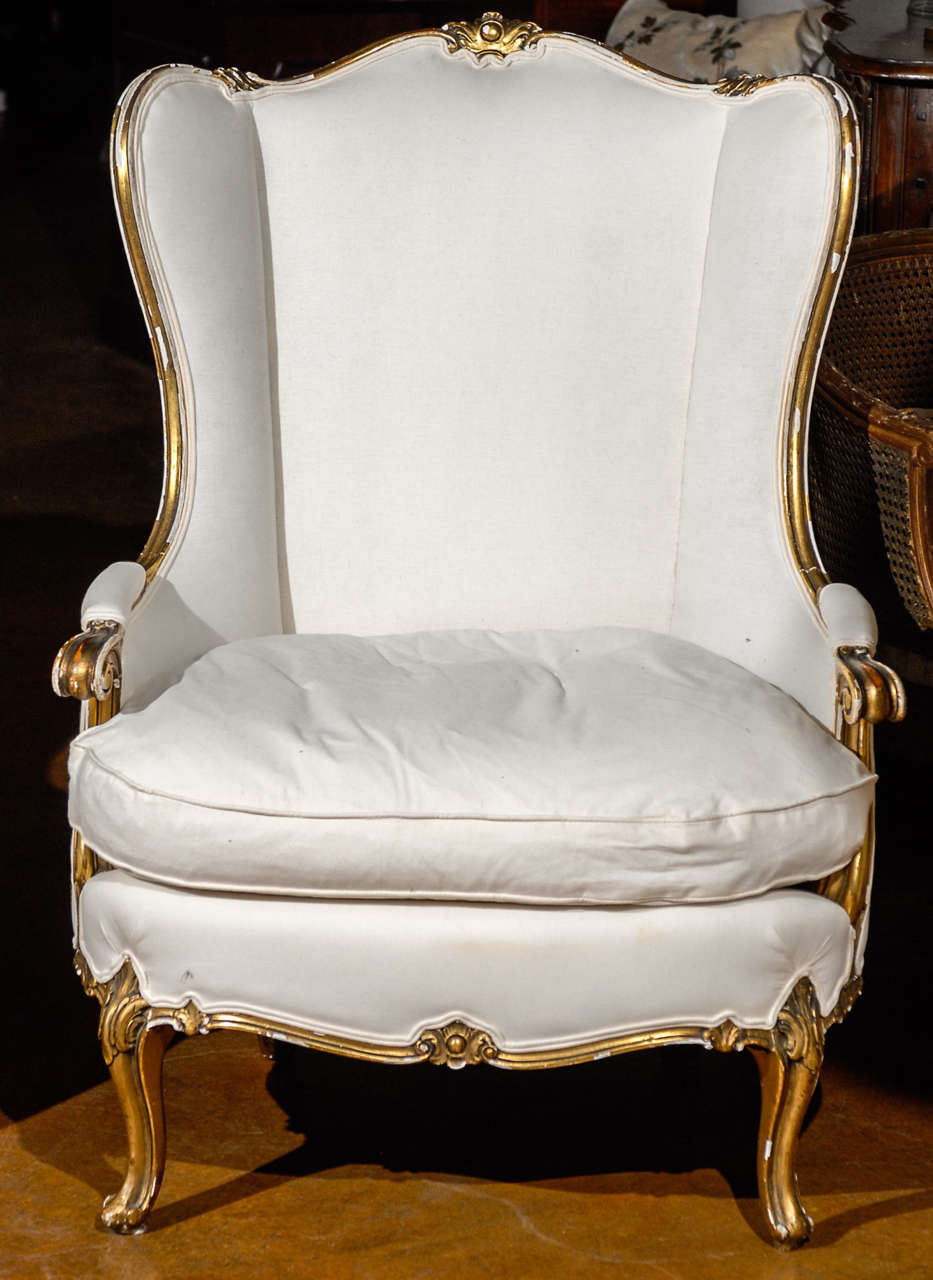 19th Century Pair of Italian Giltwood Chairs