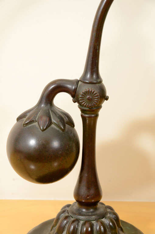 Tiffany Studios Counterbalance Desk Lamp, Damascene shade In Excellent Condition For Sale In New York, NY