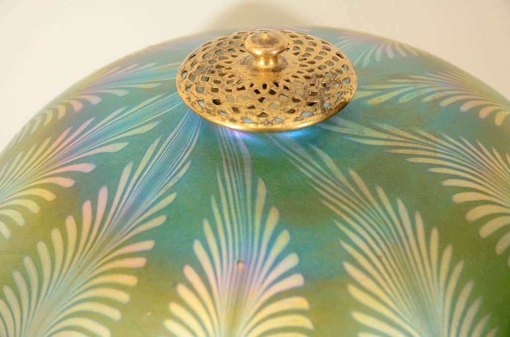 Tiffany Studios Favrile Glass Lamp In Excellent Condition In New York, NY