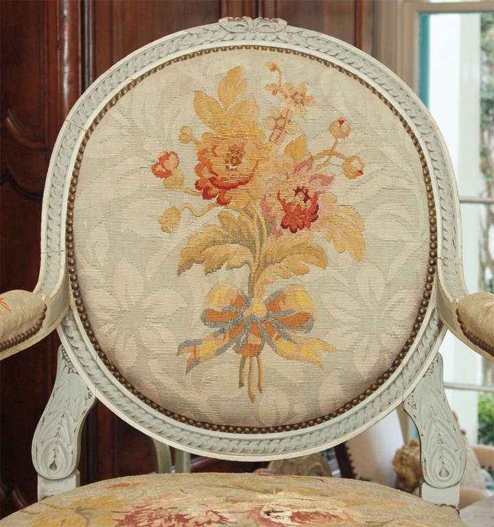French Pair of 19th Century Louis XVI Armchairs For Sale