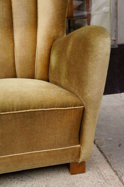Large Comfy Armchair at 1stDibs comfy arm chair, armchair comfy