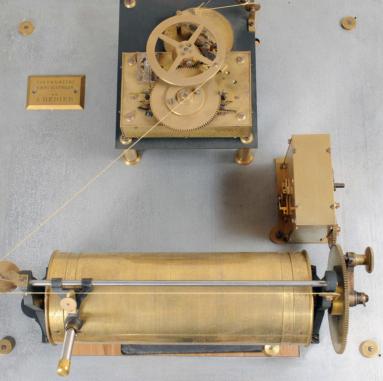 Bronze A highly important and unusual French scientific thermograph. For Sale