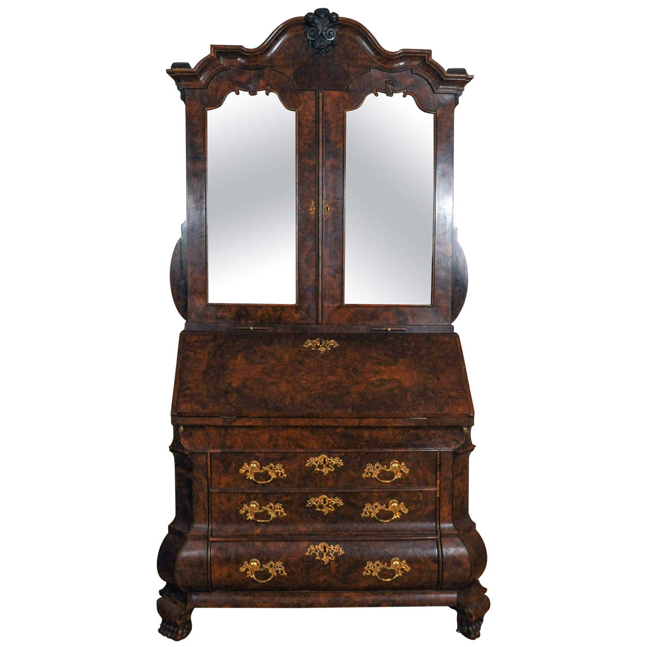 A fantastic Dutch burr walnut  bureau bookcase with mirror doors, circa 1740. For Sale