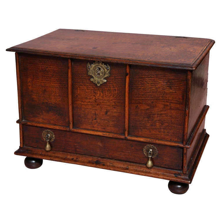 Very Rare 17th Century Charles II English Box For Sale