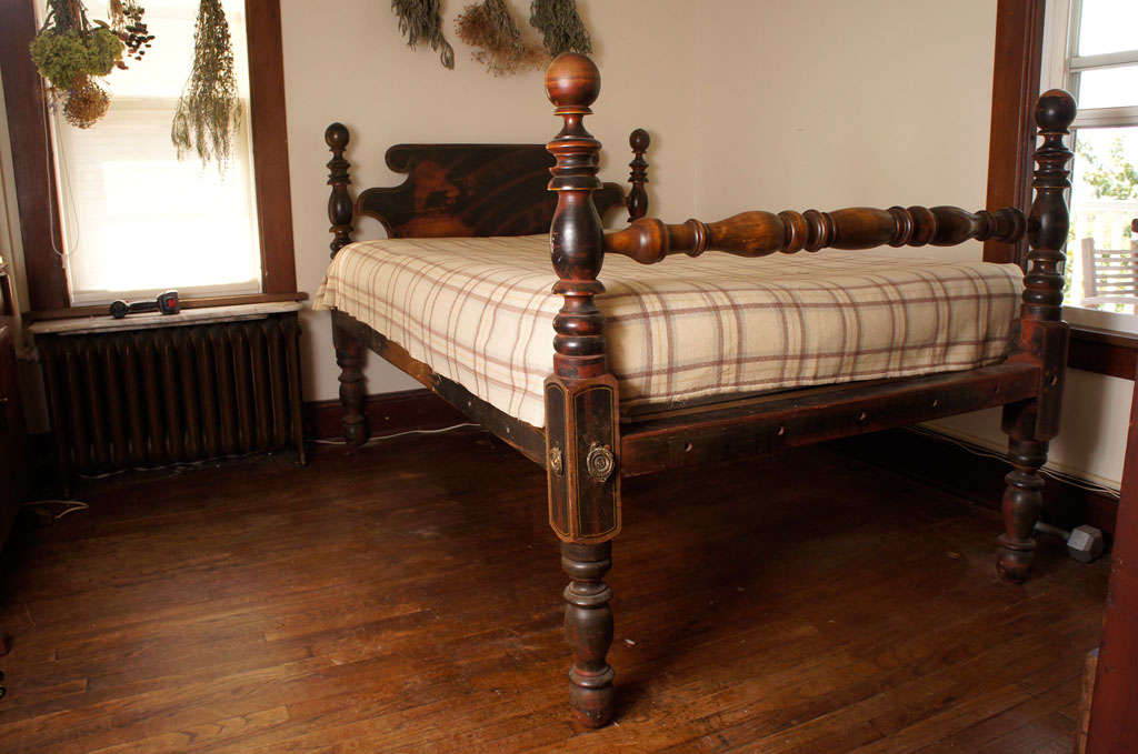 American Grain Painted Cannonball Bed