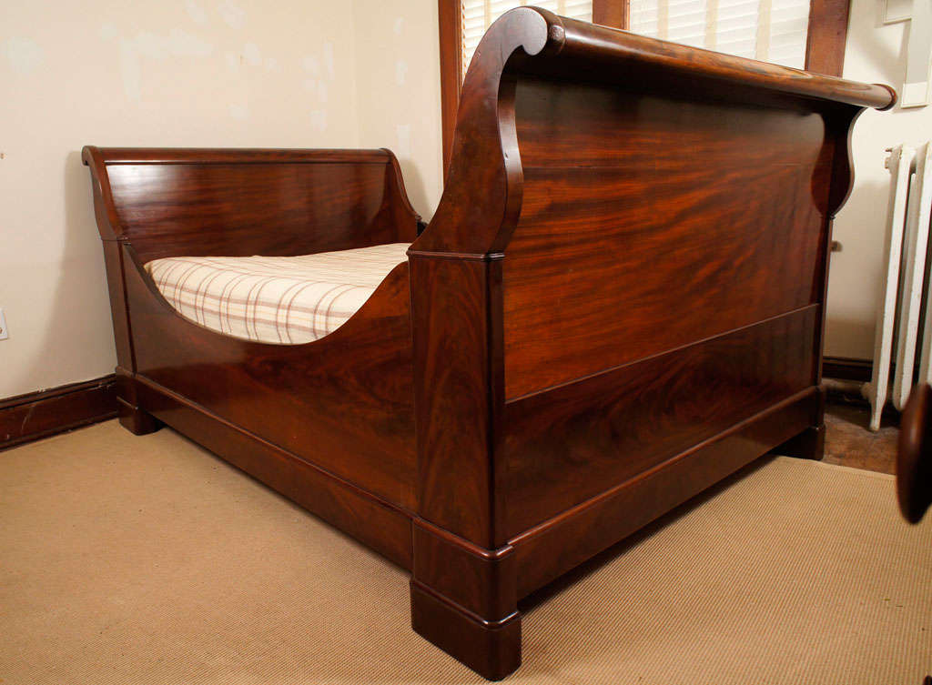 American 19th Century Sleigh Bed