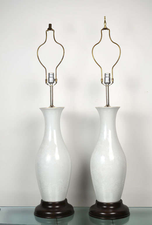 Linen ceramic table lamps with enamelled flower pattern